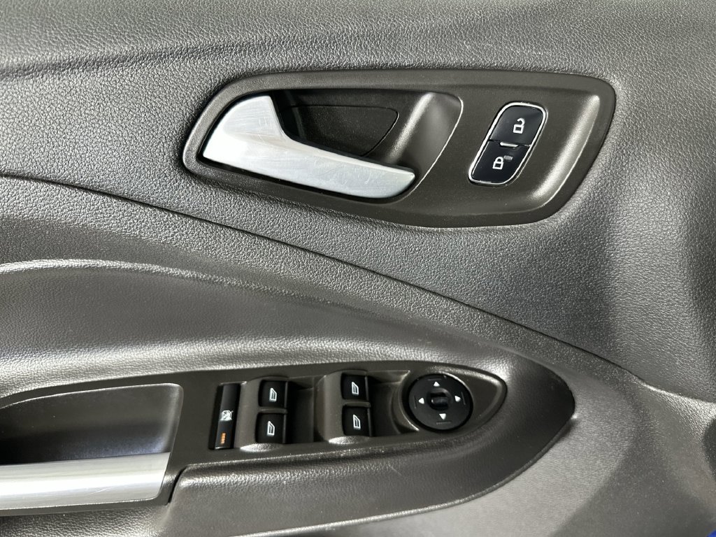 Used 2017 Ford Escape SE w/ SE Cold Weather Package FWD image 22