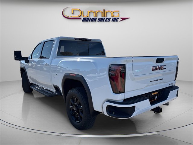Used 2024 GMC Sierra 2500 AT4 w/ Technology Package image 2