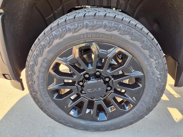 New 2026 GMC Sierra 2500 Denali Ultimate AWD/4WD image 22