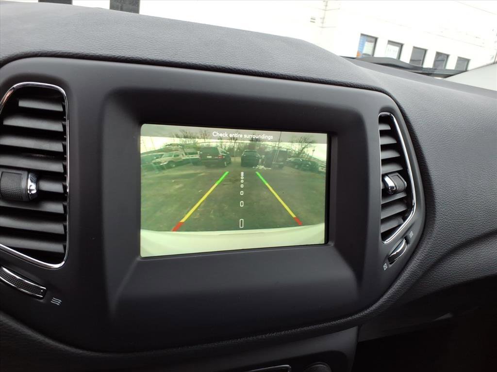 Used 2019 Jeep Compass Latitude image 20