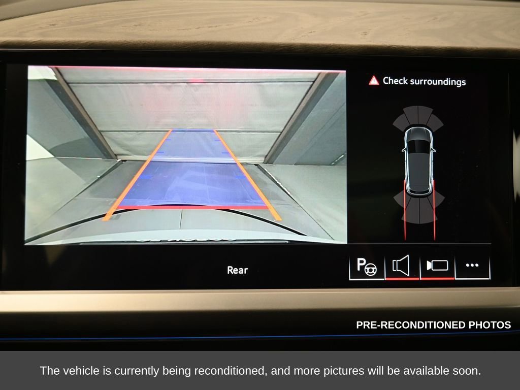 Used 2024 Audi Q4 e-tron Prestige w/ Black Optic Package image 21