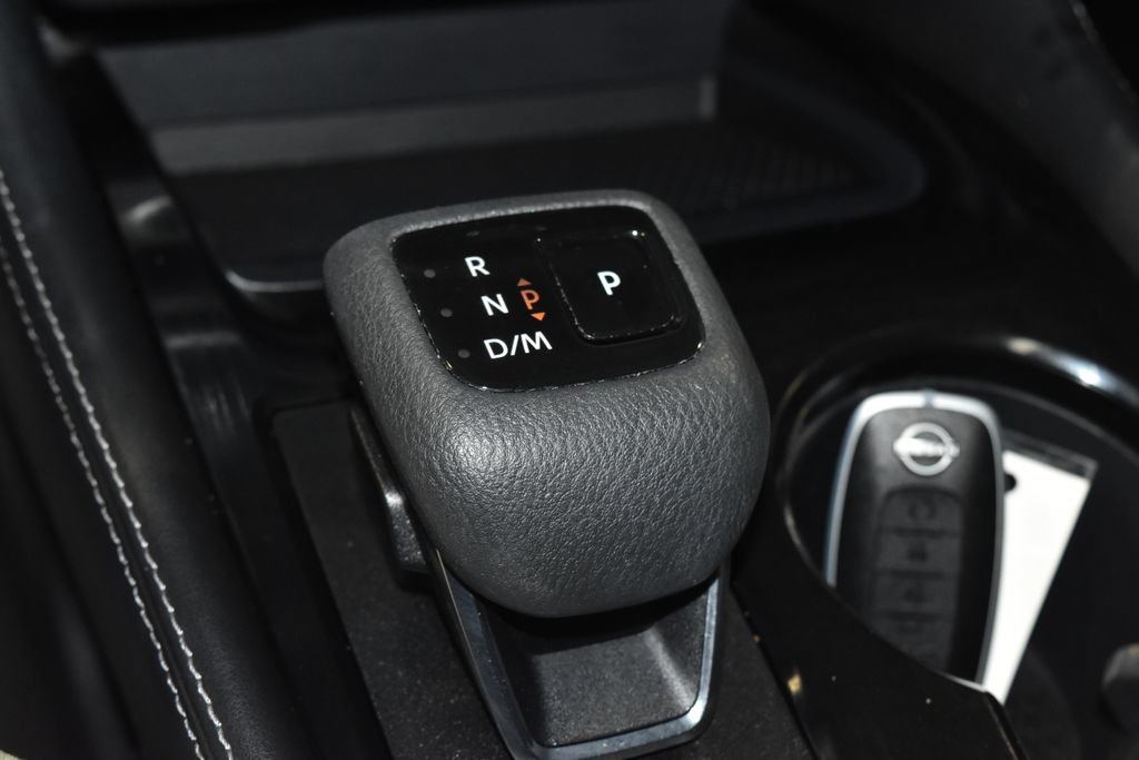 Used 2023 Nissan Rogue SL AWD/4WD image 17