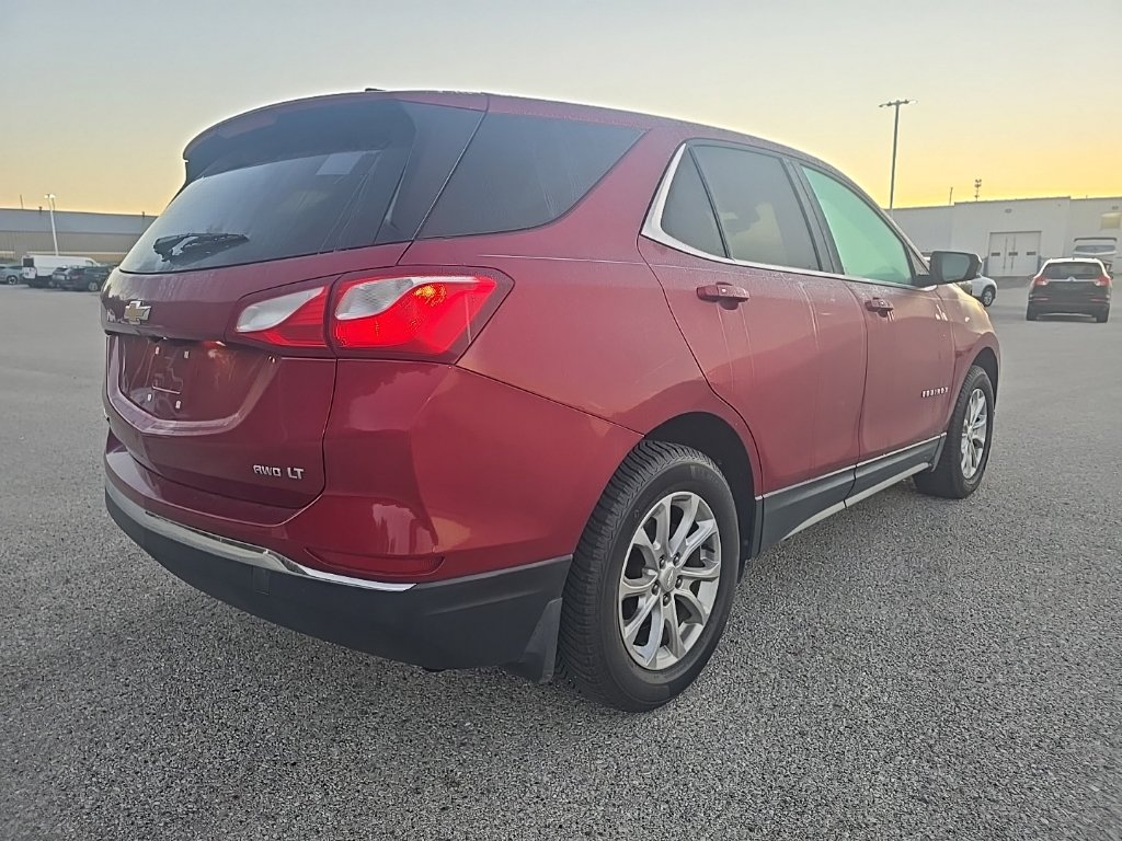 Used 2018 Chevrolet Equinox LT AWD/4WD image 3