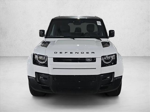 New 2026 Land Rover Defender 110 X-Dynamic SE image 2