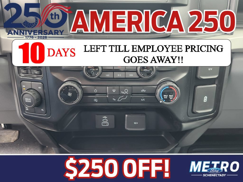 New 2026 Ford F250 XL w/ XL Chrome Package AWD/4WD image 23