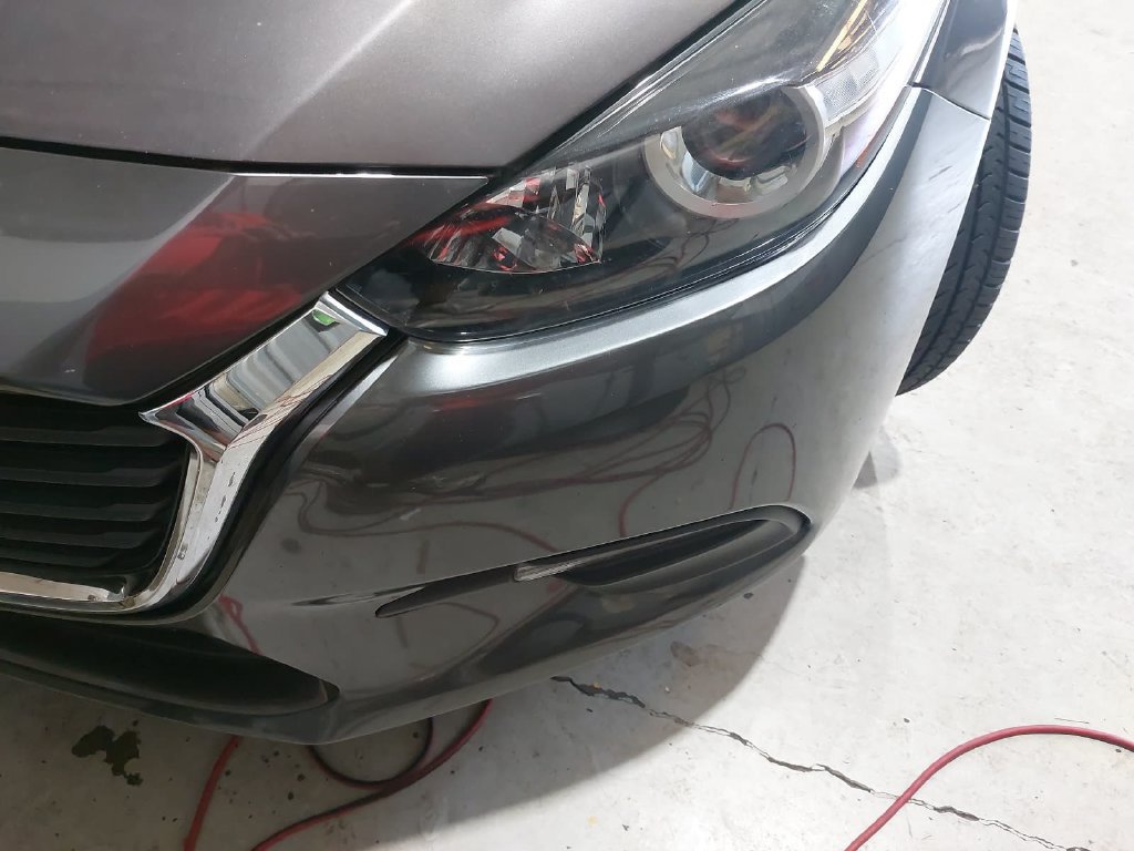 Used 2018 MAZDA MAZDA3 Touring FWD image 31