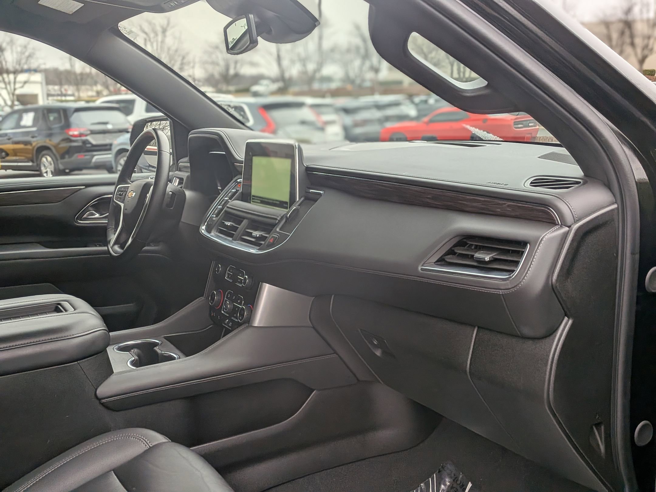 Used 2024 Chevrolet Tahoe LT AWD/4WD image 22