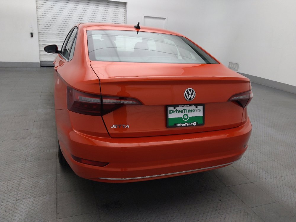 Used 2021 Volkswagen Jetta SE FWD image 6