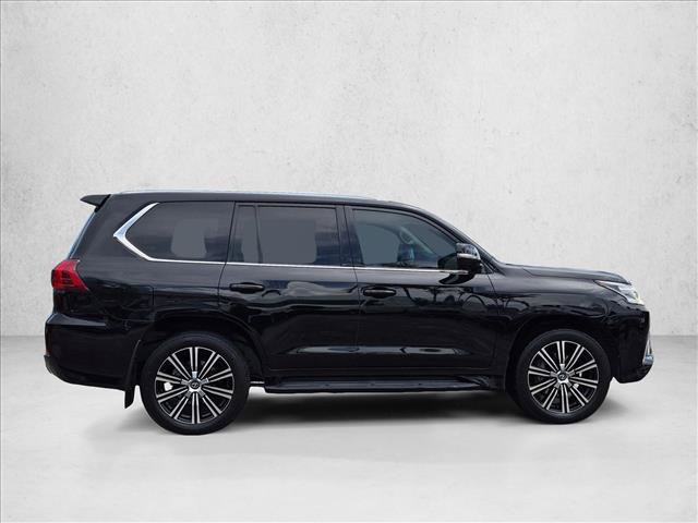 Used 2018 Lexus LX 570 4WD w/ Luxury Package image 4