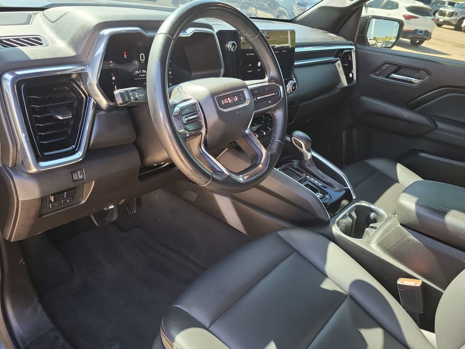 Certified 2023 GMC Canyon Elevation w/ Elevation Premium Package image 10