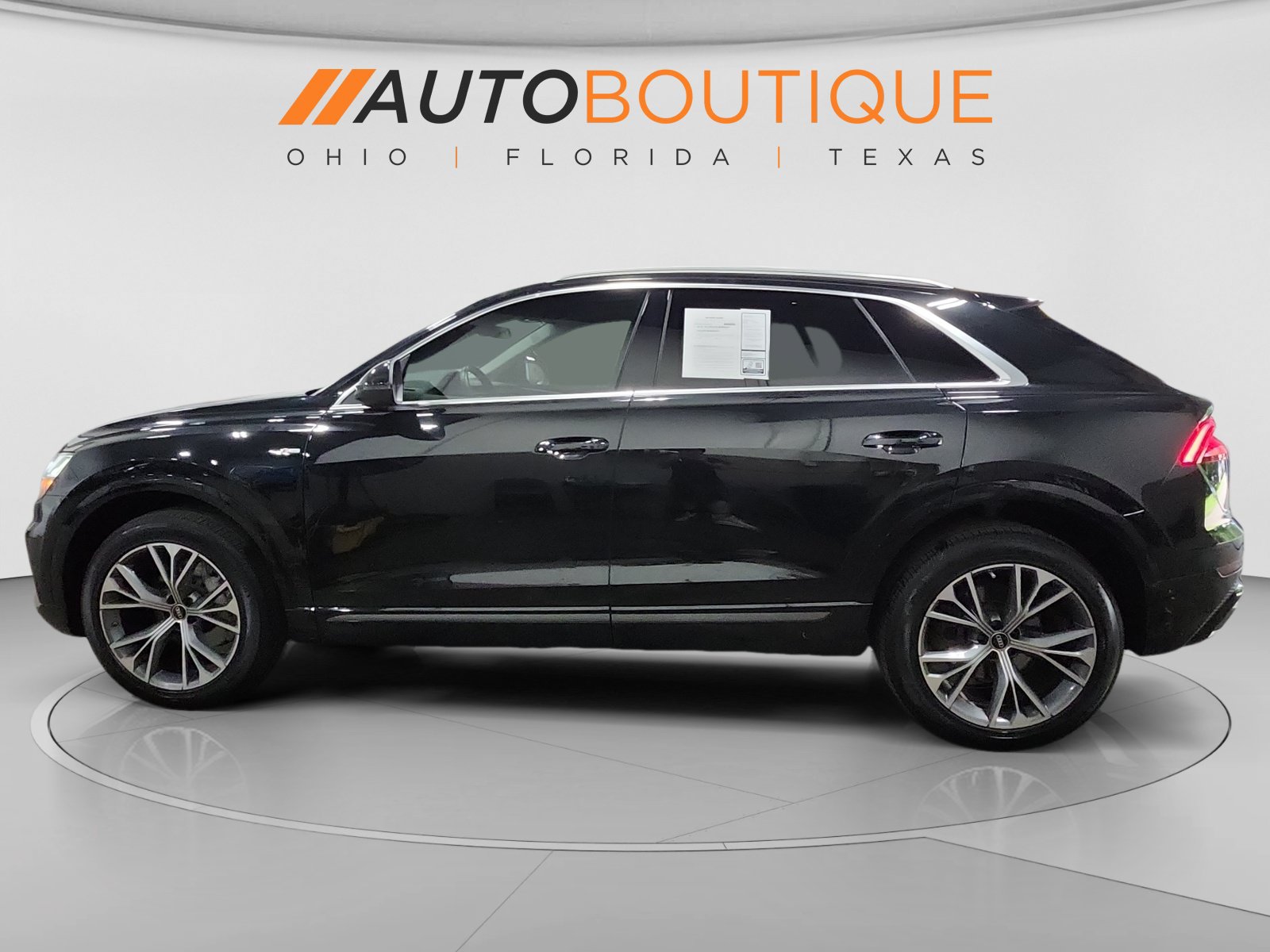 Used 2023 Audi Q8 Premium Plus w/ Premium Plus Package AWD/4WD image 2