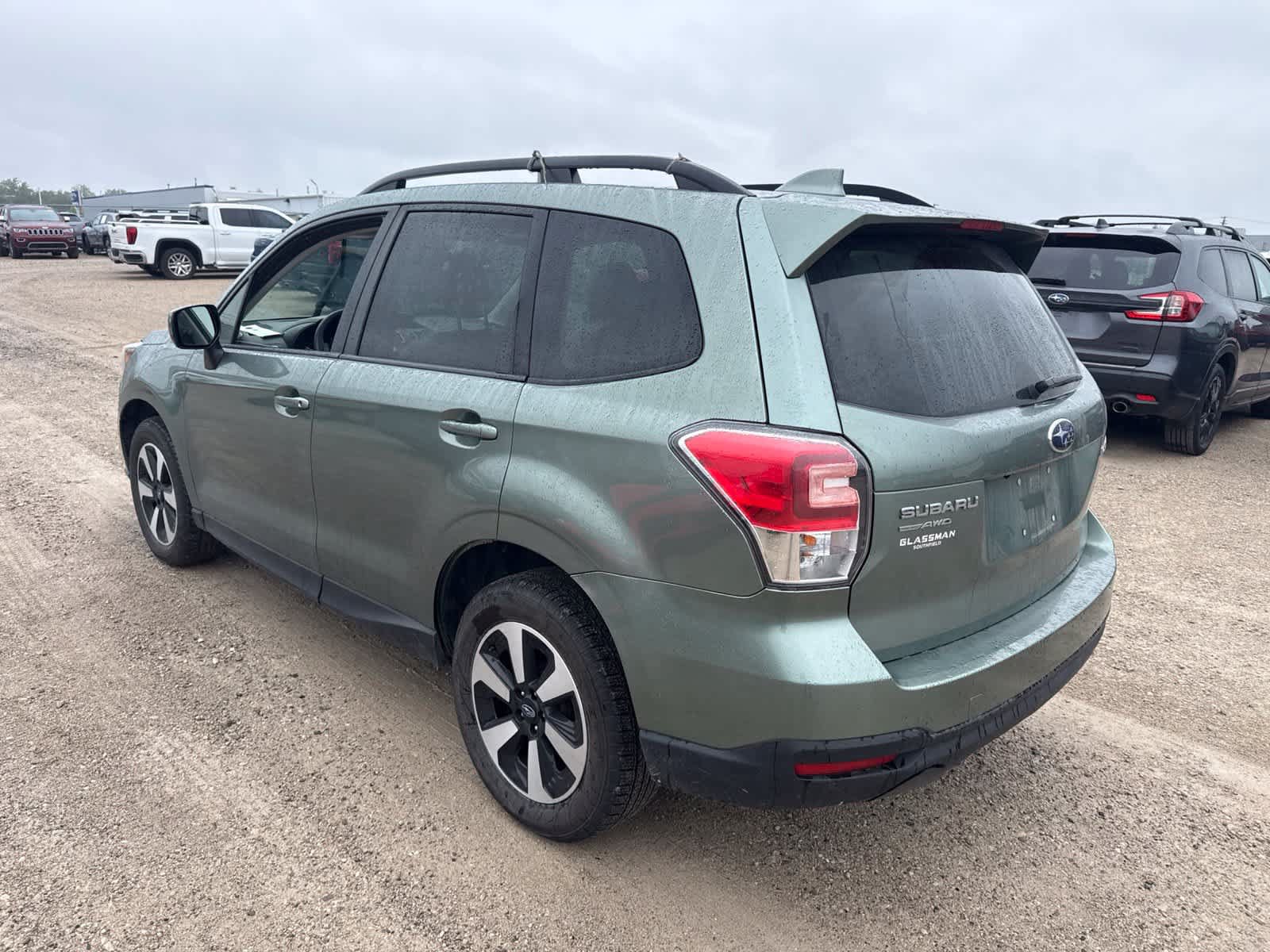 Used 2018 Subaru Forester 2.5i Premium w/ All-Weather Package AWD/4WD image 2