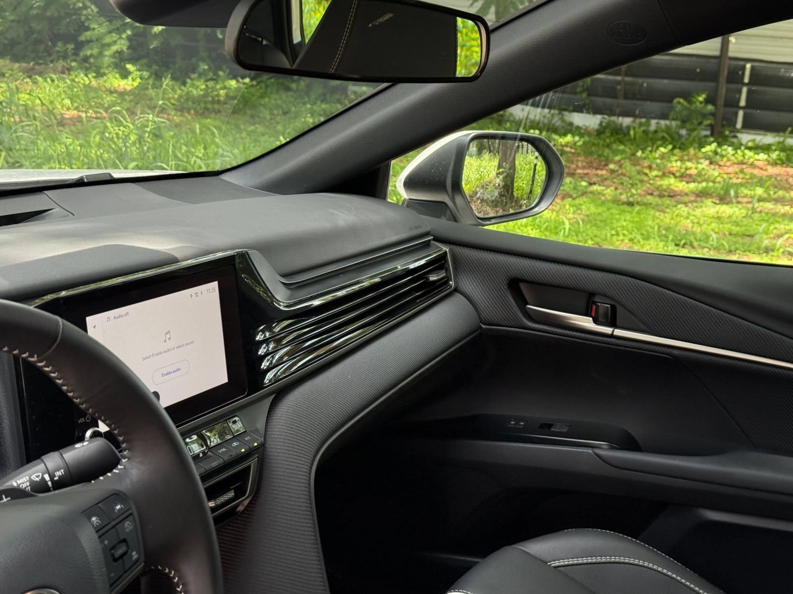 Used 2026 Toyota Camry SE FWD image 33