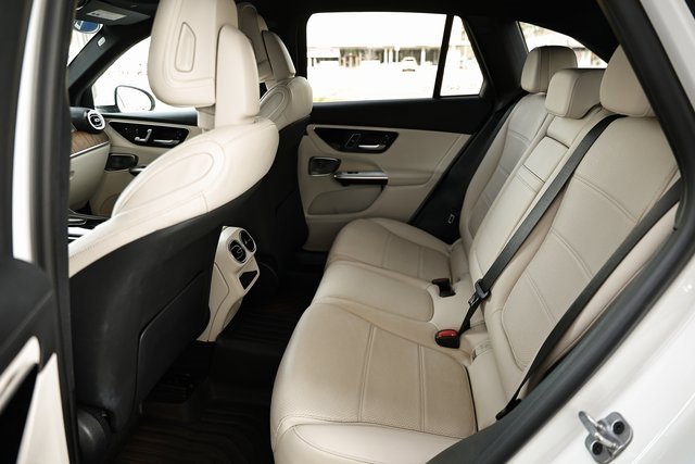 Used 2023 Mercedes-Benz GLC 300 GLC 300 image 26