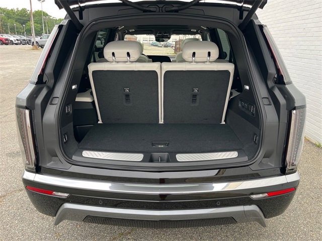 New 2026 Cadillac Vistiq Luxury image 4