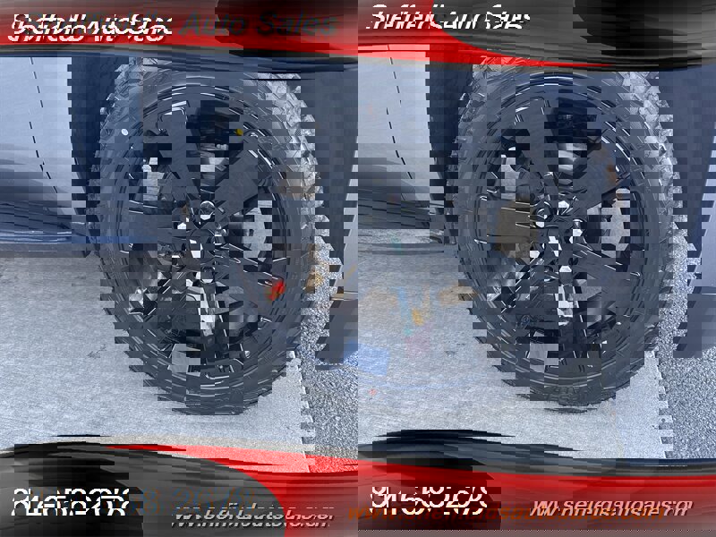 Used 2020 Chevrolet Suburban LT image 50