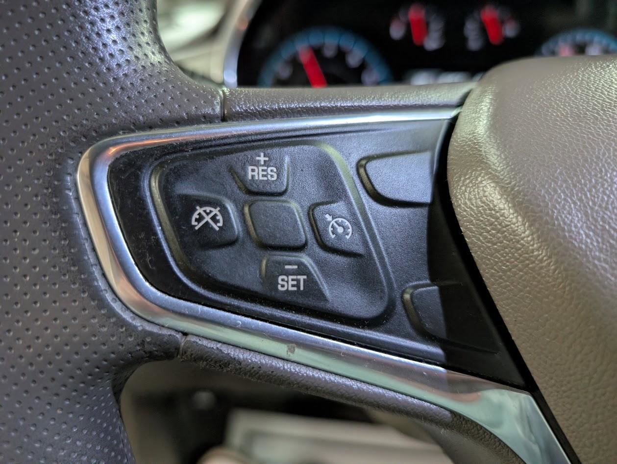 Used 2020 Chevrolet Malibu LT FWD image 17
