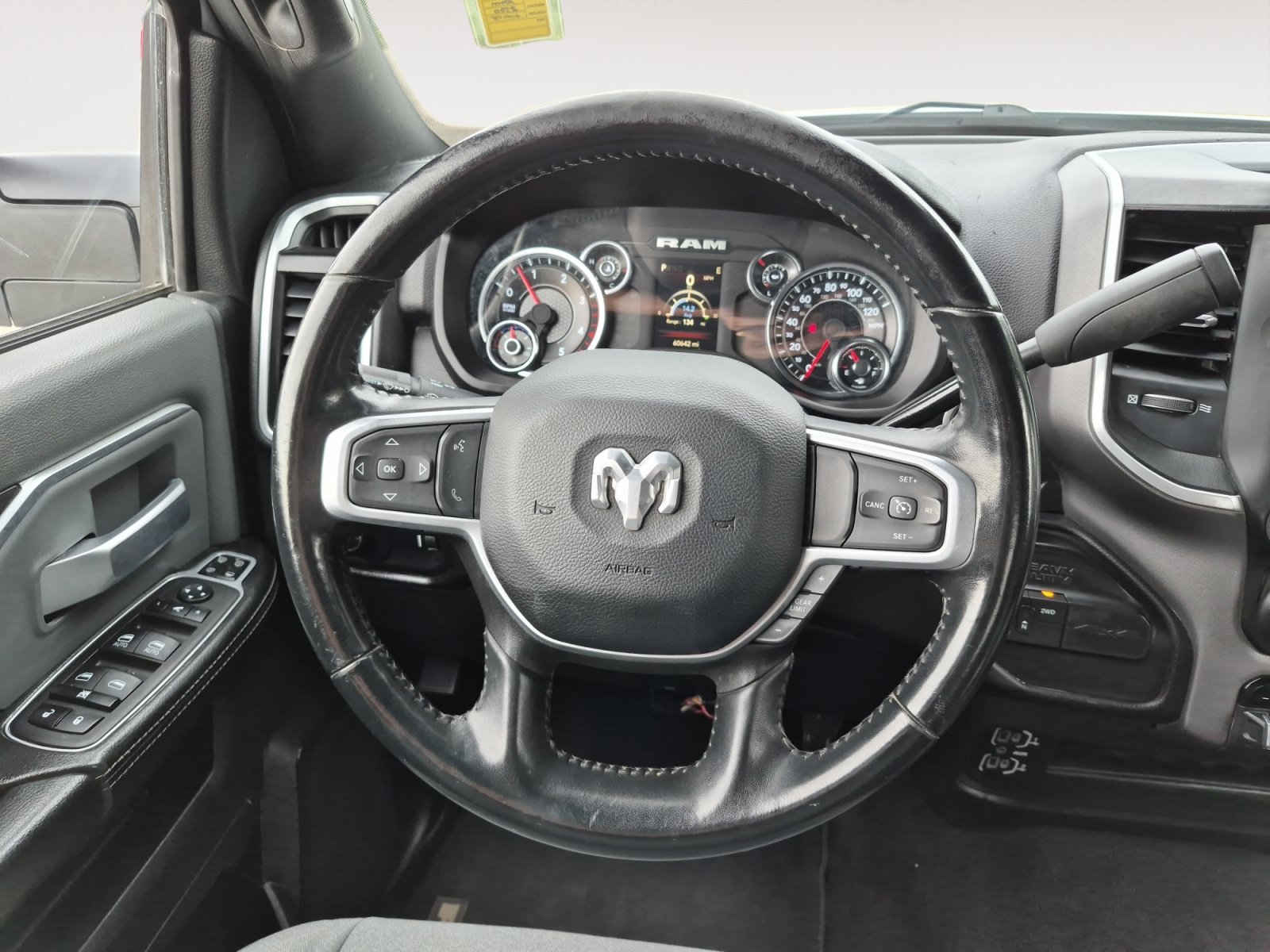 Used 2023 RAM 2500 Big Horn w/ Level 1 Equipment Group AWD/4WD image 13