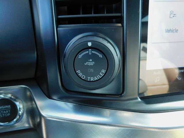 New 2026 Ford F250 King Ranch w/ Chrome Package AWD/4WD image 22
