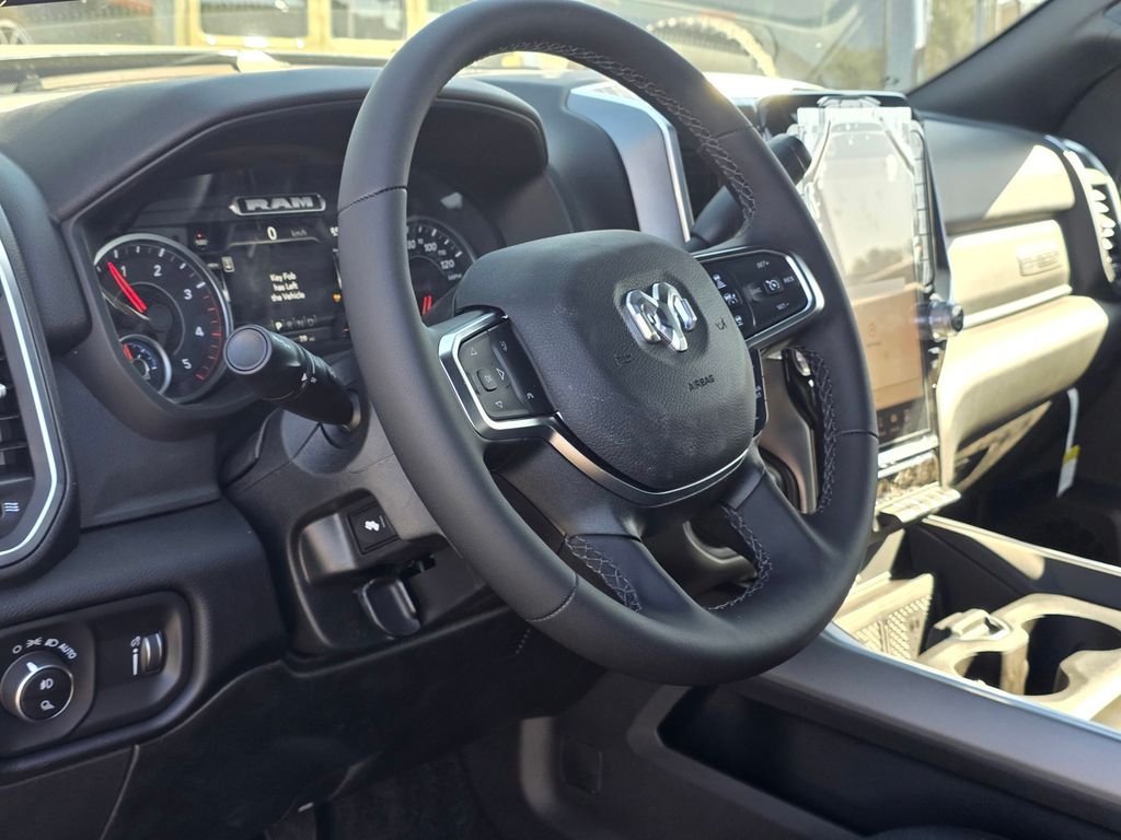 New 2026 RAM 2500 Big Horn AWD/4WD image 7