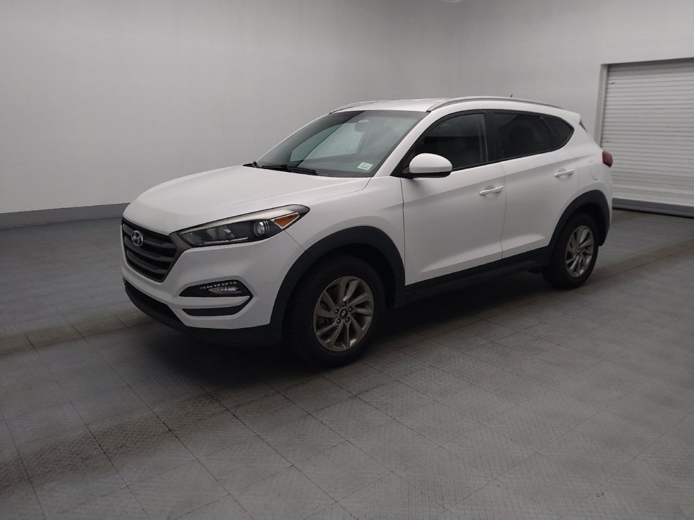 Used 2016 Hyundai Tucson SE w/ Option Group 02 FWD image 2