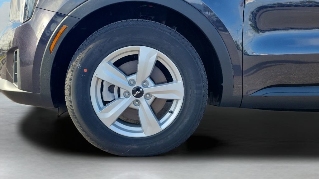 New 2026 Kia Sorento LX FWD image 18