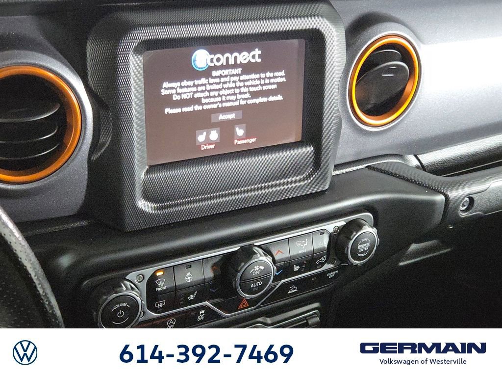 Used 2021 Jeep Gladiator Mojave w/ Cold Weather Group image 24