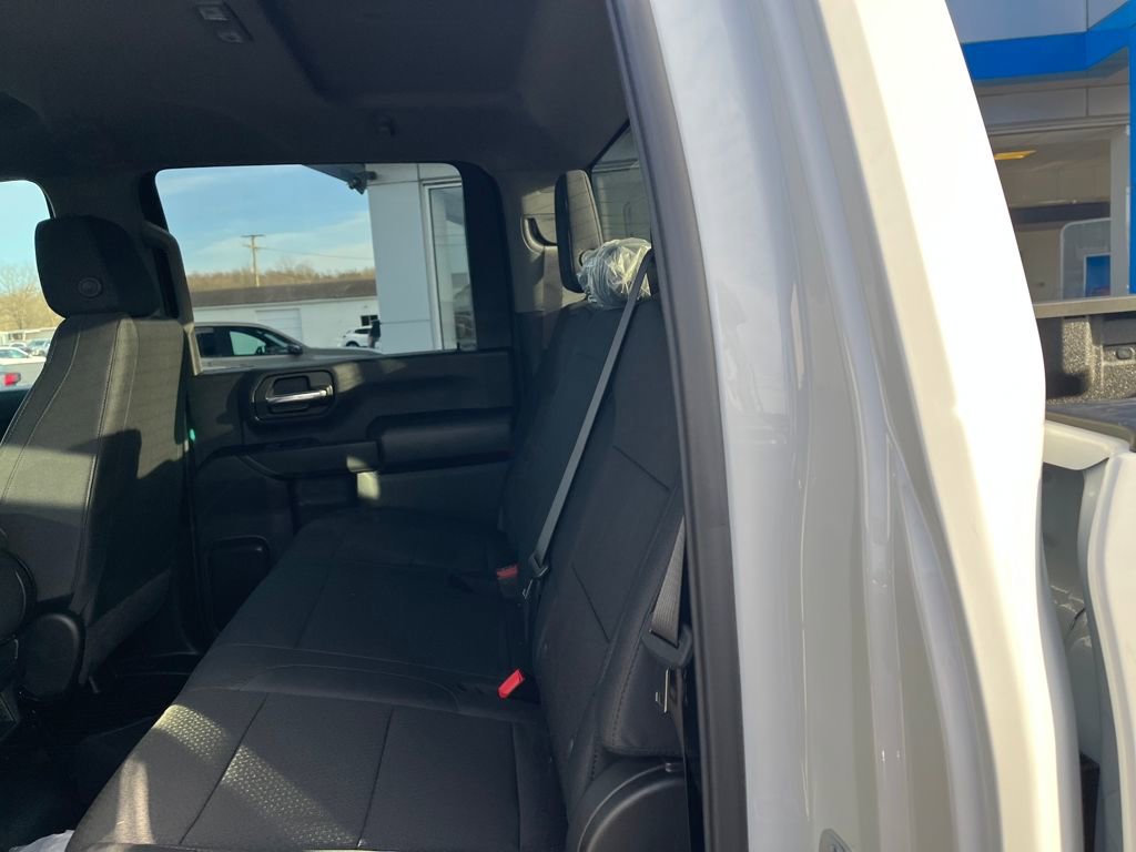 New 2026 Chevrolet Silverado 3500 W/T image 22