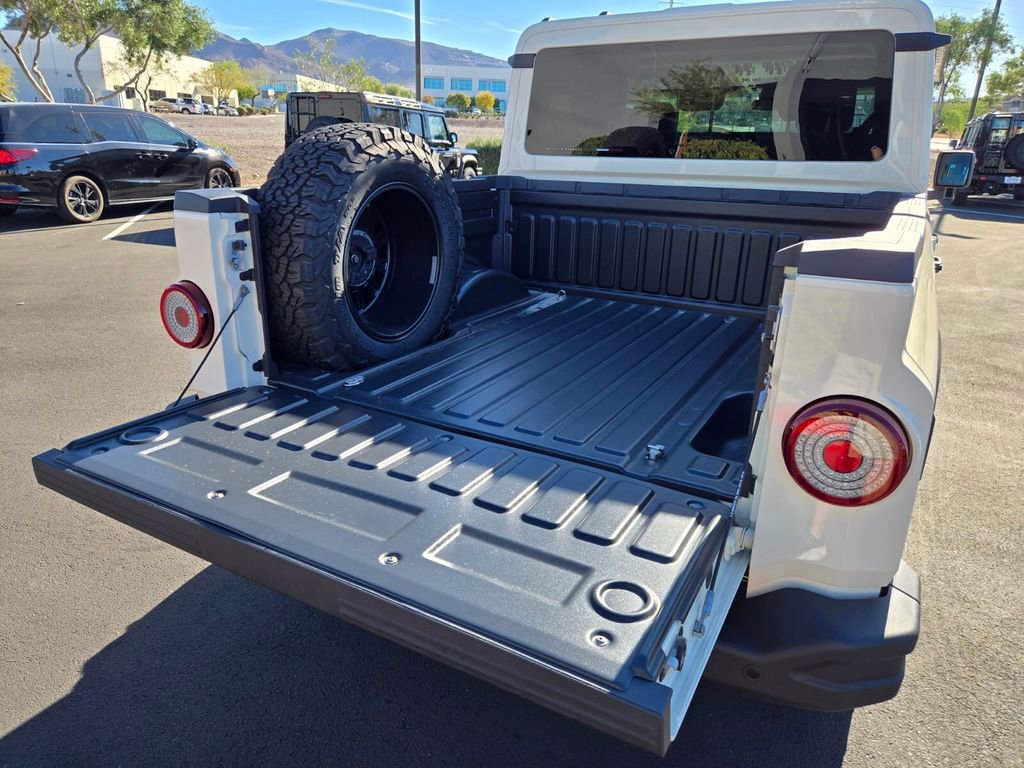 New 2025 INEOS Grenadier Fieldmaster Edition image 15