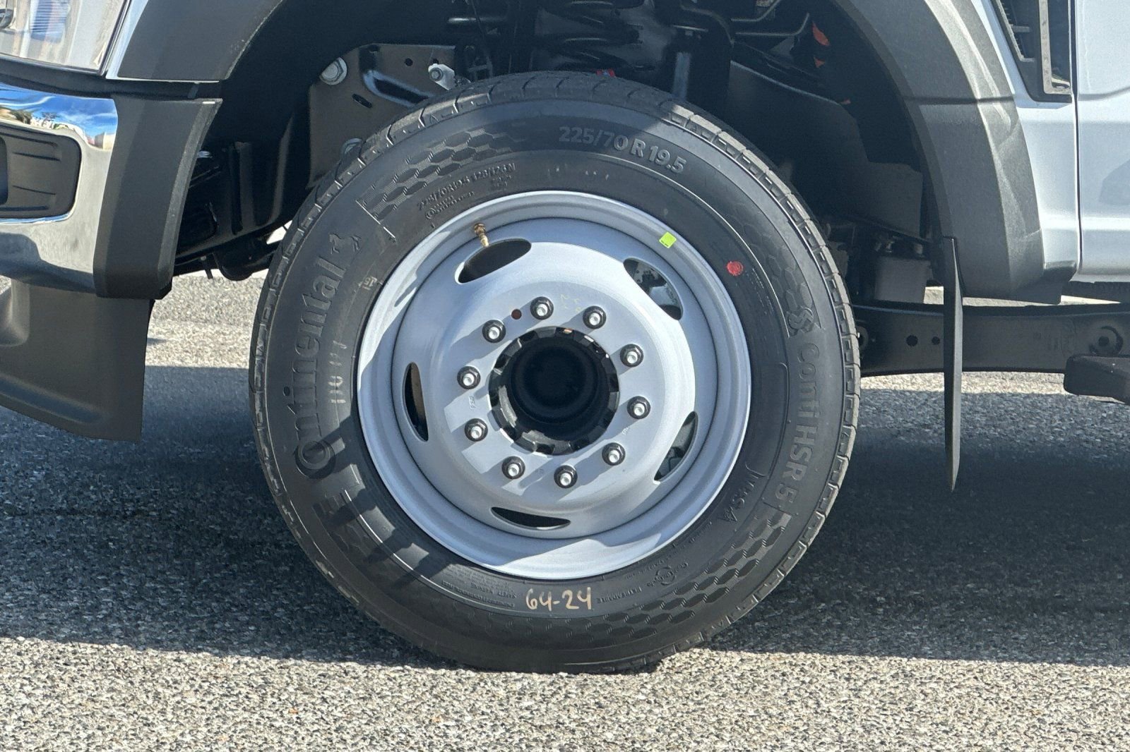 New 2026 Ford F450 XL w/ XL Chrome Package RWD image 22