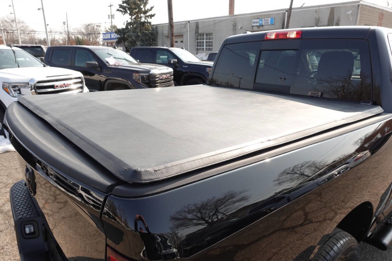 Used 2022 RAM 1500 Classic SLT w/ Electronics Convenience Group image 27