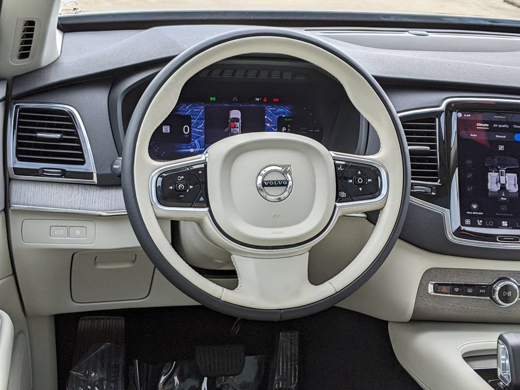 Certified 2025 Volvo XC90 T8 Plus w/ Protection Package Premier AWD/4WD image 15