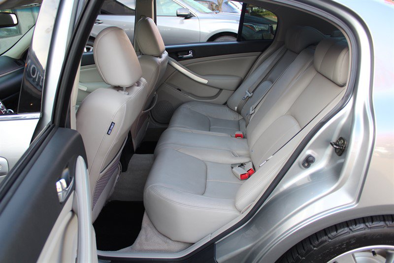 Used 2006 INFINITI G35 Sedan w/ (P03) Premium Pkg C RWD image 22