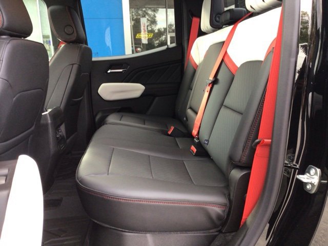 New 2026 GMC Canyon AT4X image 17