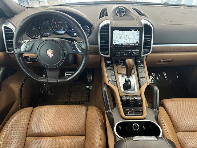 Used 2012 Porsche Cayenne Turbo AWD/4WD image 18