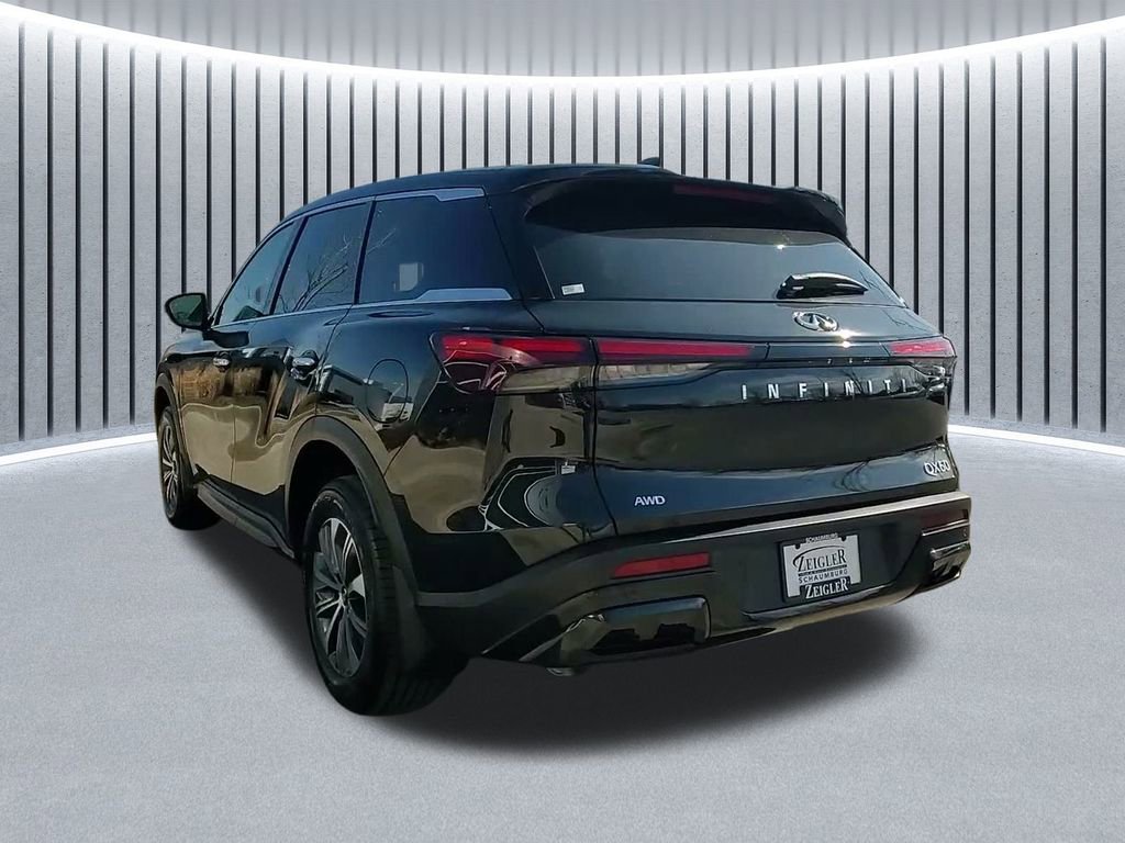 Used 2025 INFINITI QX60 Pure image 12