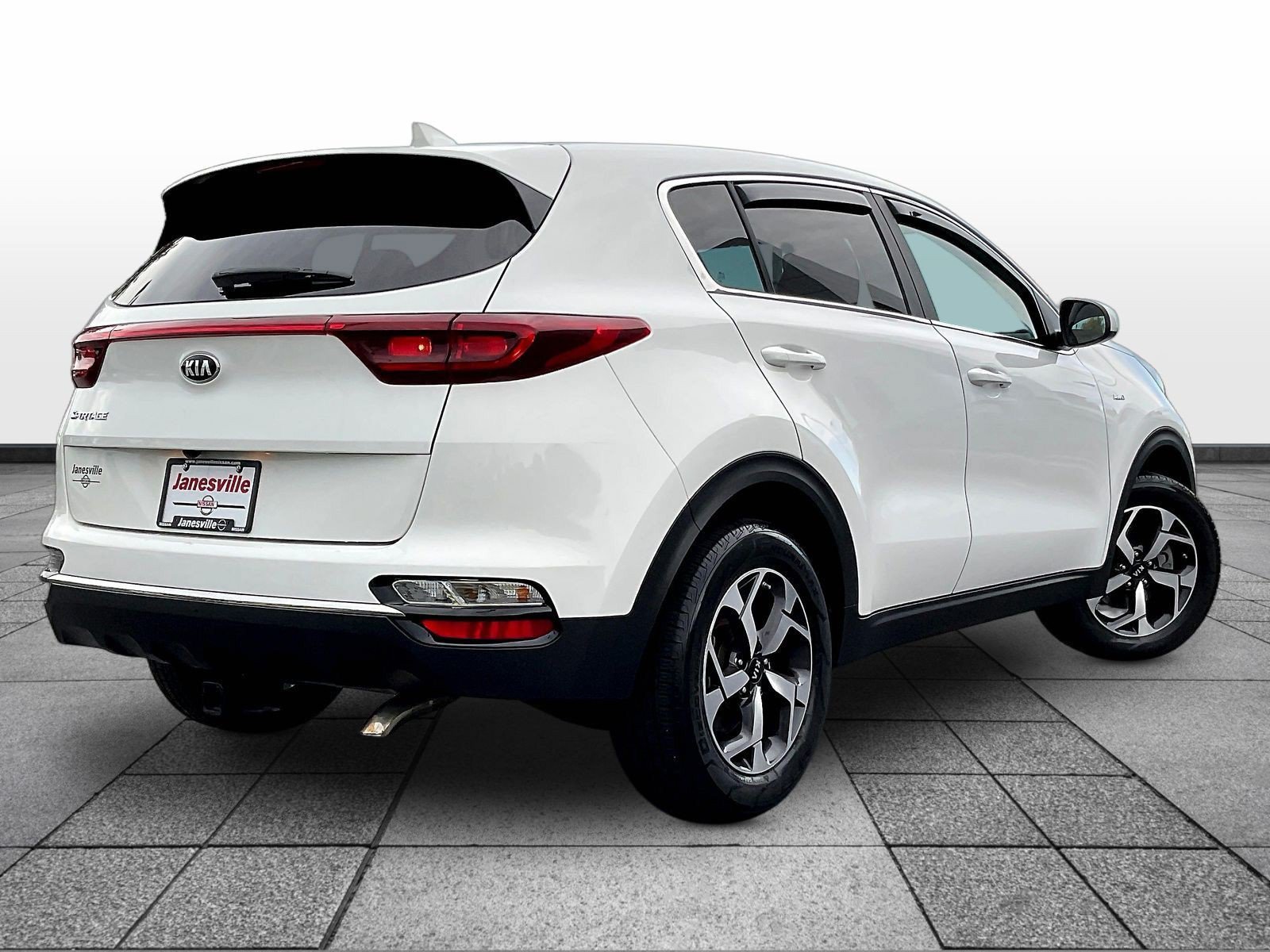 Used 2020 Kia Sportage LX AWD/4WD image 7