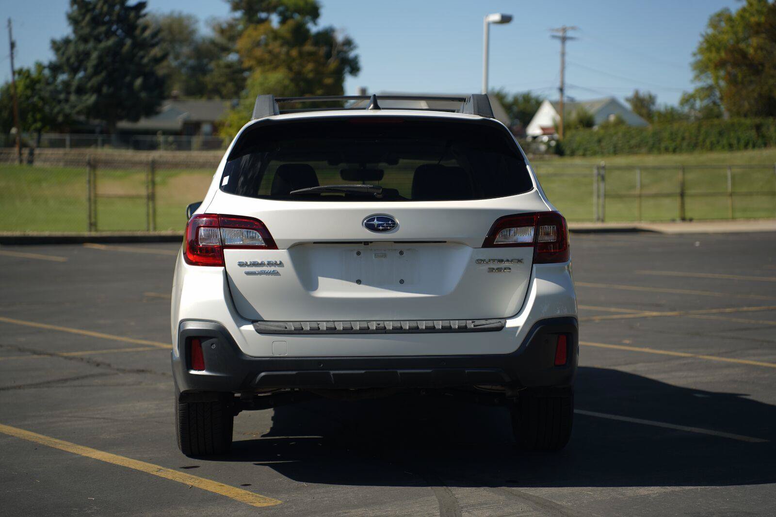 Used 2018 Subaru Outback 3.6R Limited AWD/4WD image 4