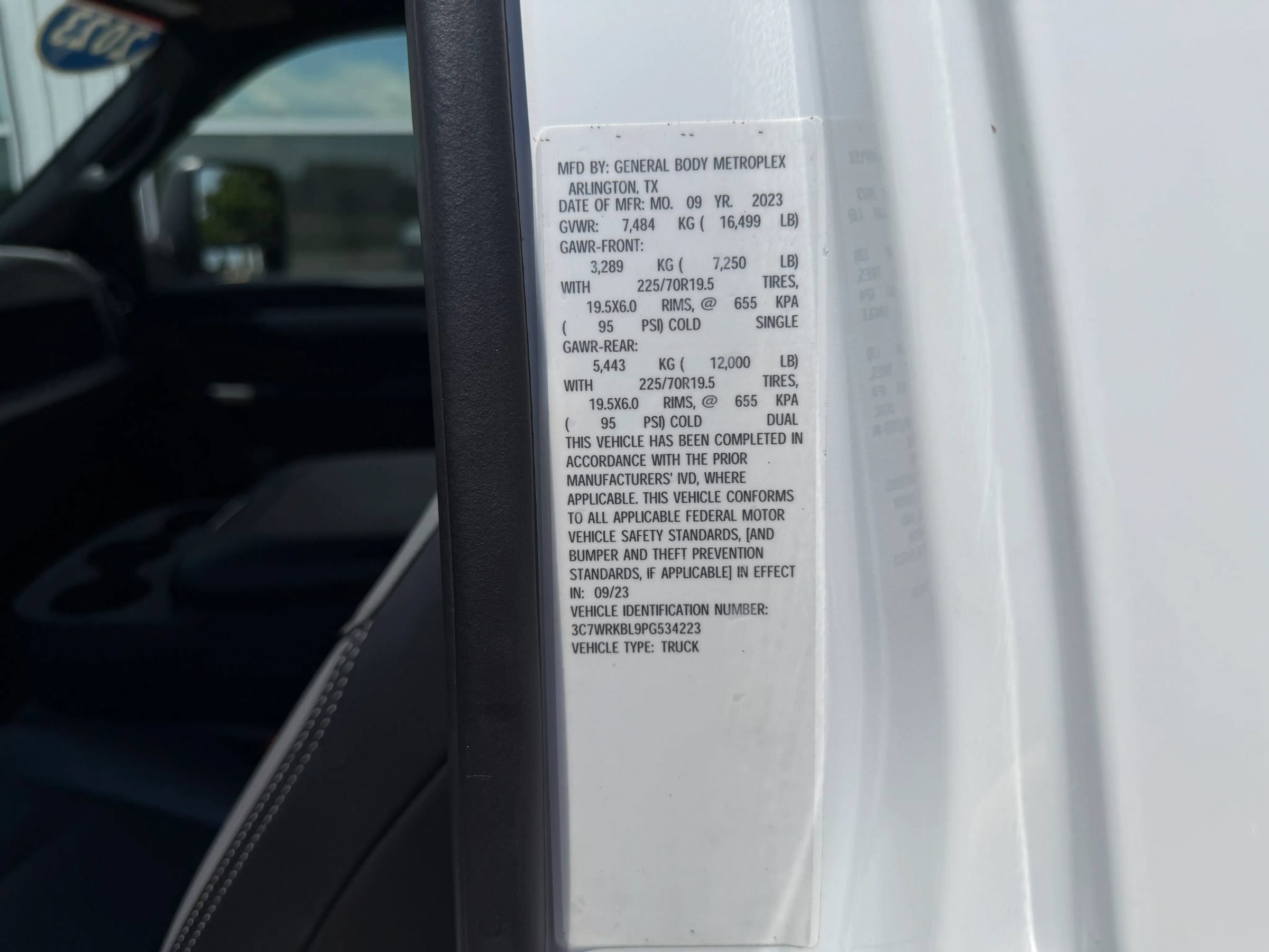 Used 2023 RAM 4500 Tradesman RWD image 15