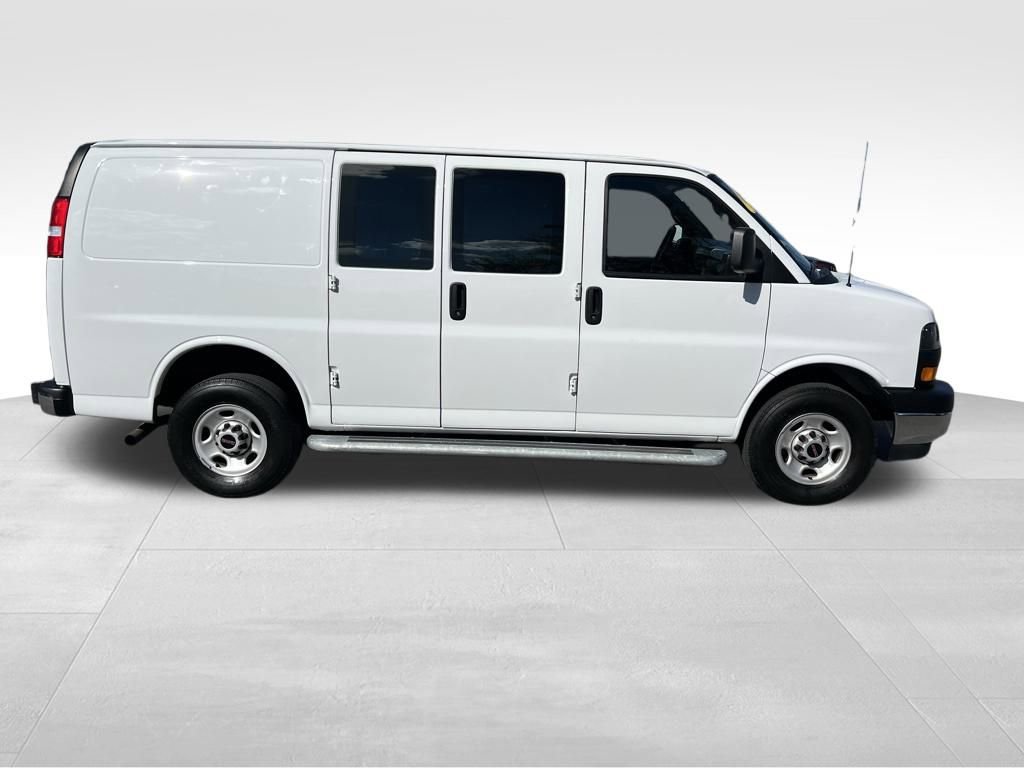 Used 2023 GMC Savana 2500 w/ Driver Convenience Package image 8