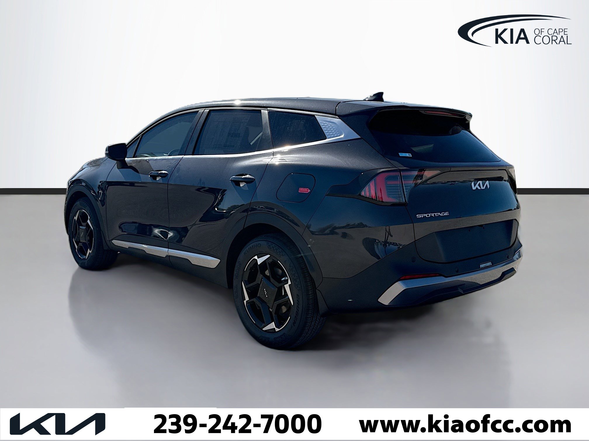 New 2026 Kia Sportage EX image 4