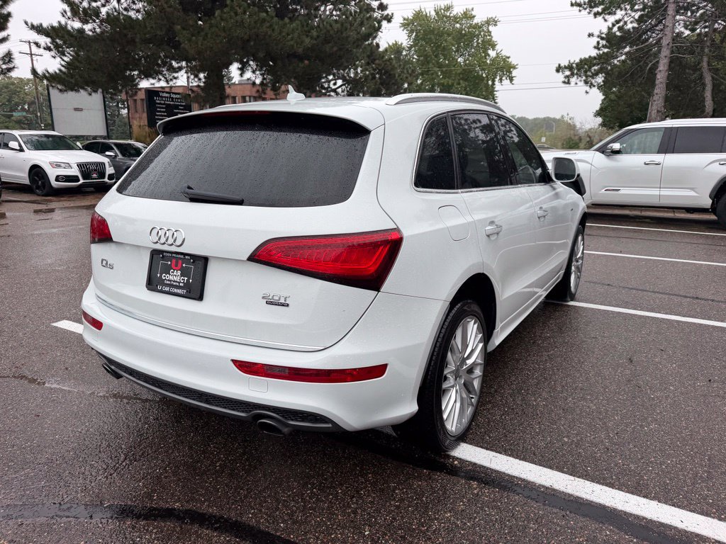 Used 2017 Audi Q5 2.0T Premium Plus w/ Technology Package AWD/4WD image 10