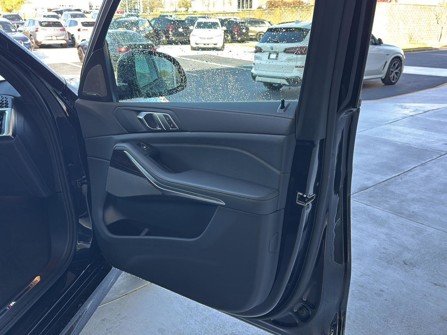 New 2026 BMW X5 xDrive40i w/ Executive Package image 12