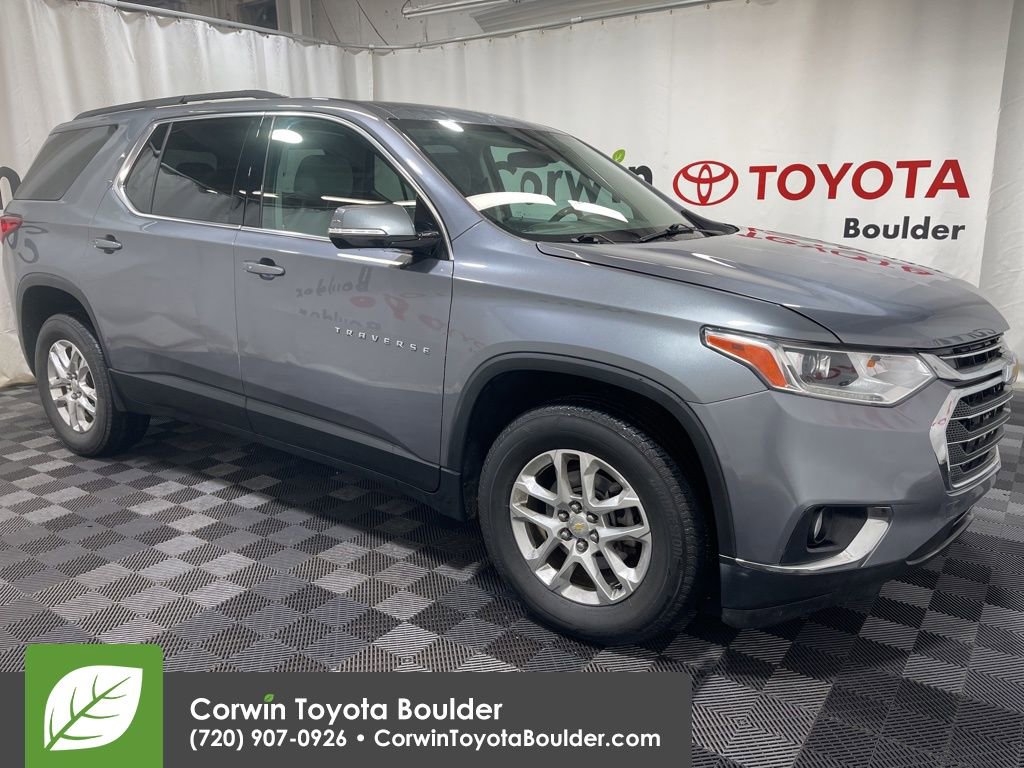 Used 2020 Chevrolet Traverse LT