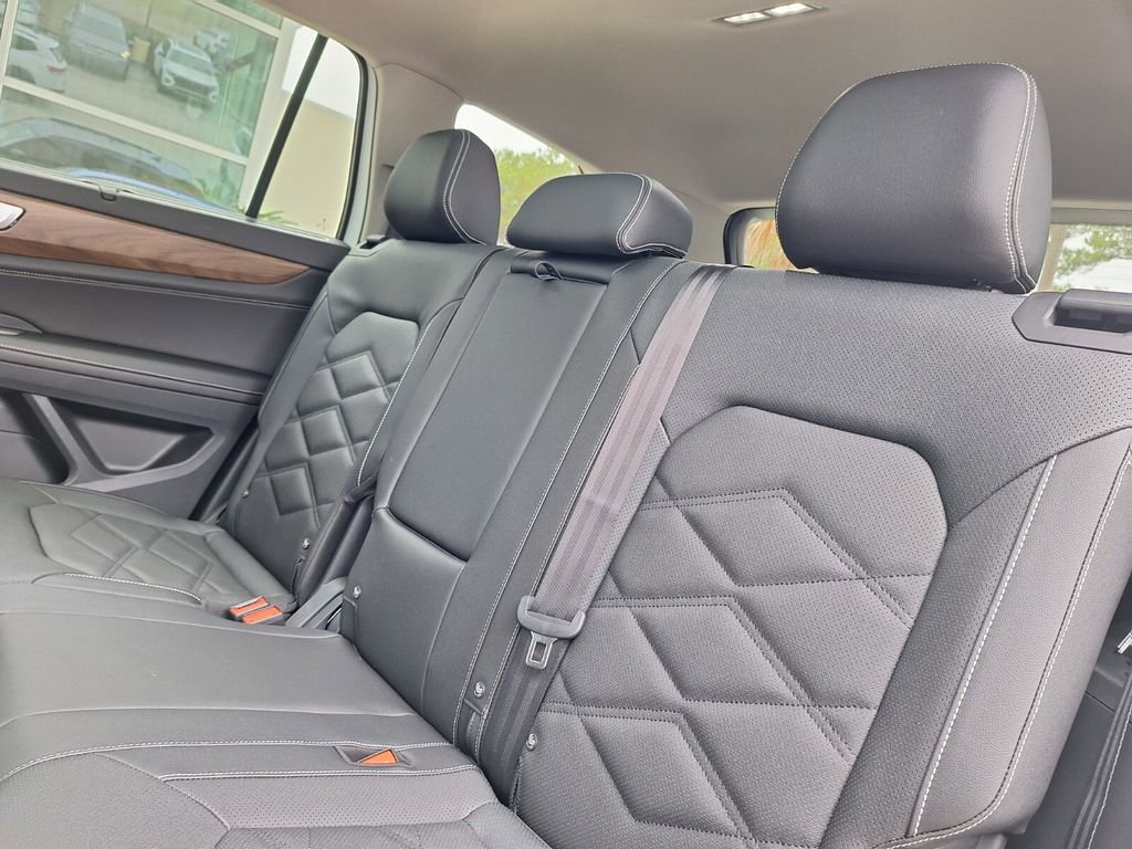 New 2026 Volkswagen Atlas SE image 23