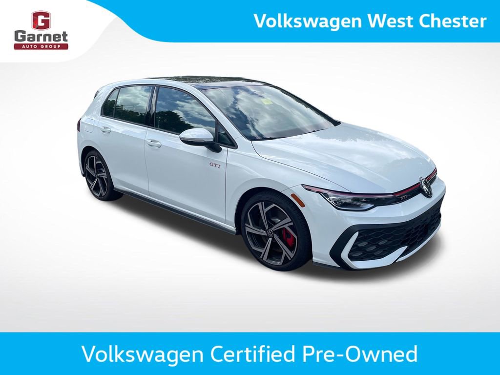 Used 2026 Volkswagen GTI SE FWD image 11