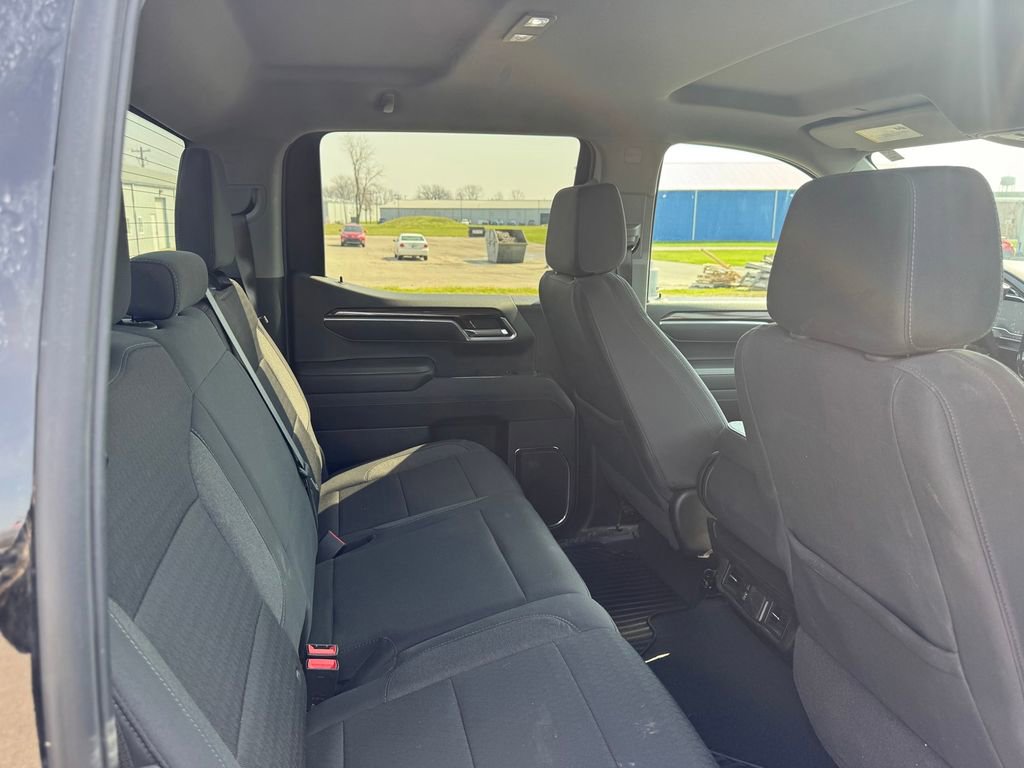 Used 2025 Chevrolet Silverado 1500 LT image 22