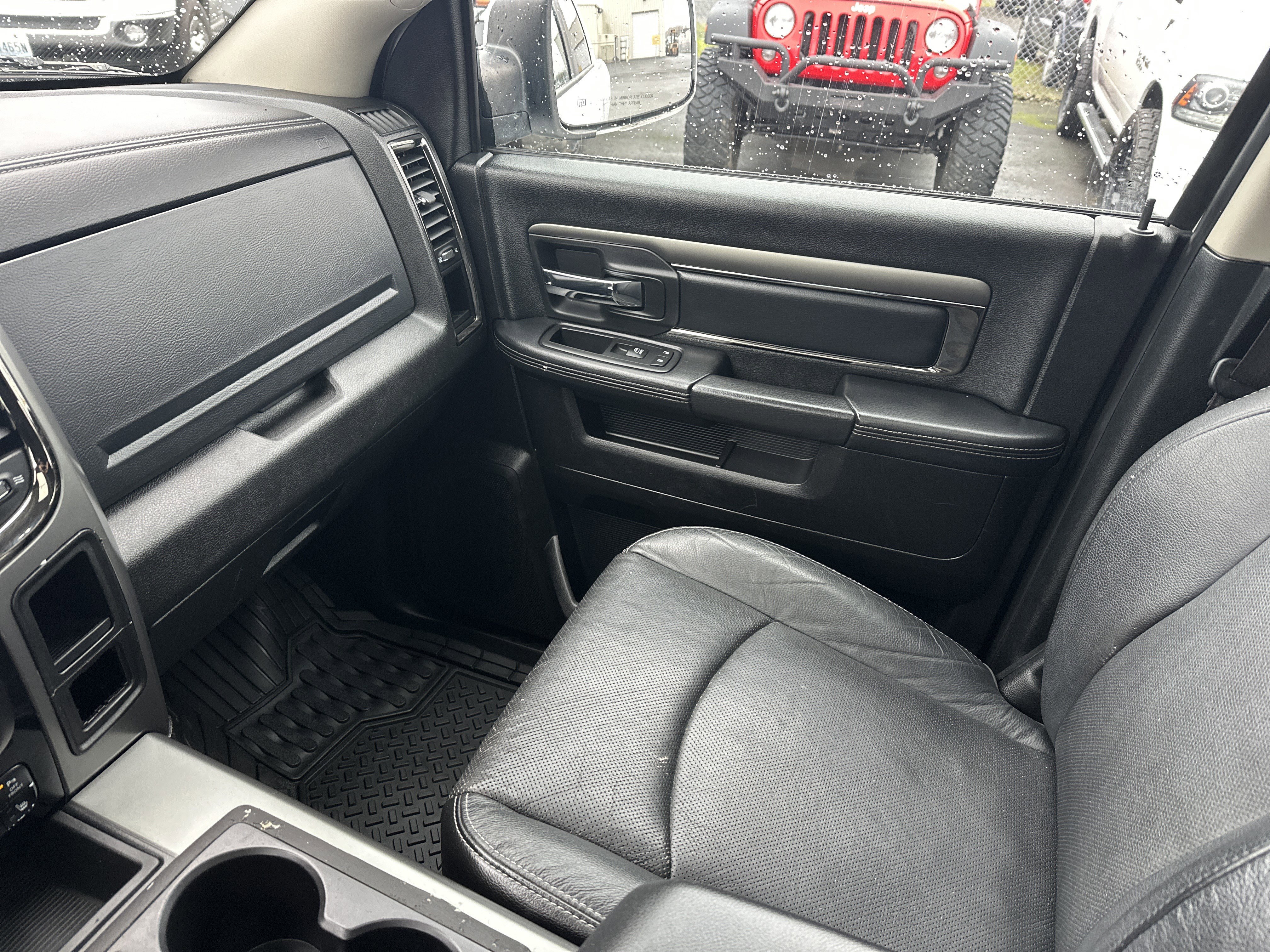 Used 2015 RAM 1500 Sport w/ Sport Premium Group image 24