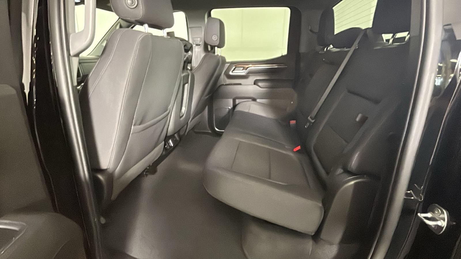 Used 2024 GMC Sierra 1500 Elevation w/ LPO, GMC Protection Package AWD/4WD image 32