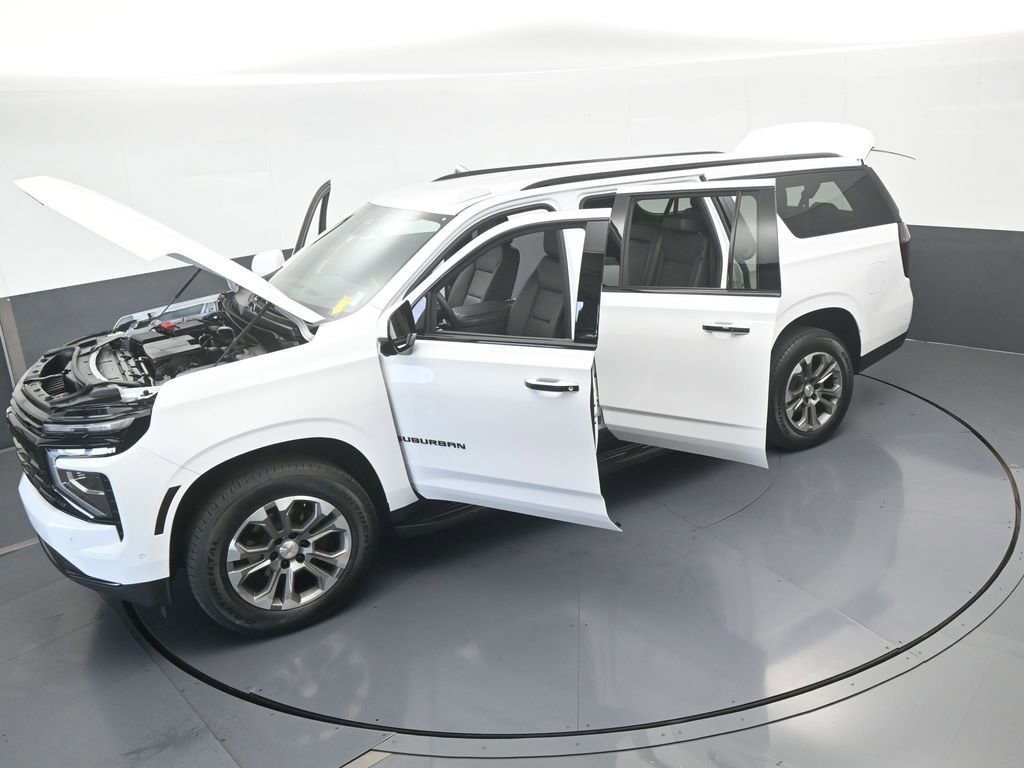 Used 2025 Chevrolet Suburban LT image 75